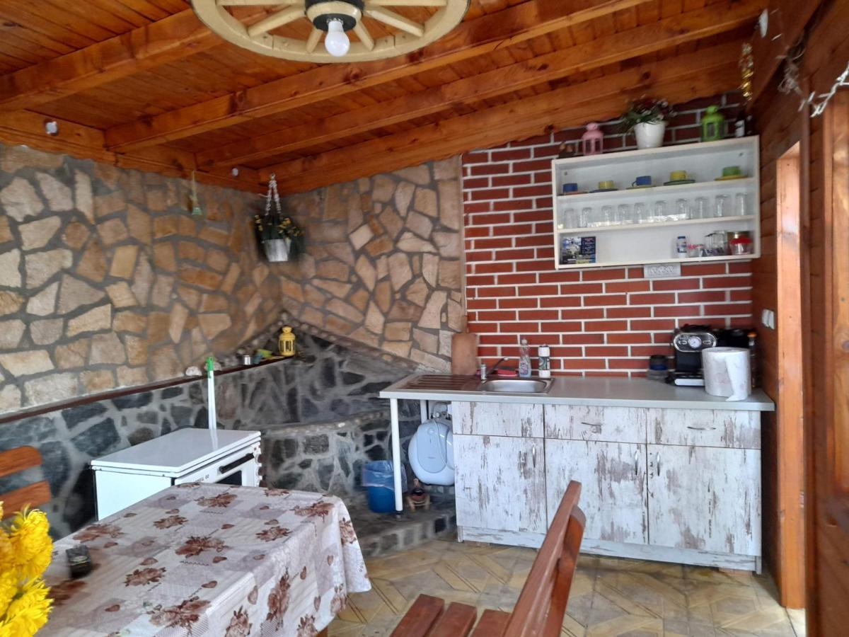 Guest Rooms Ider ساباريفا بانيا المظهر الخارجي الصورة