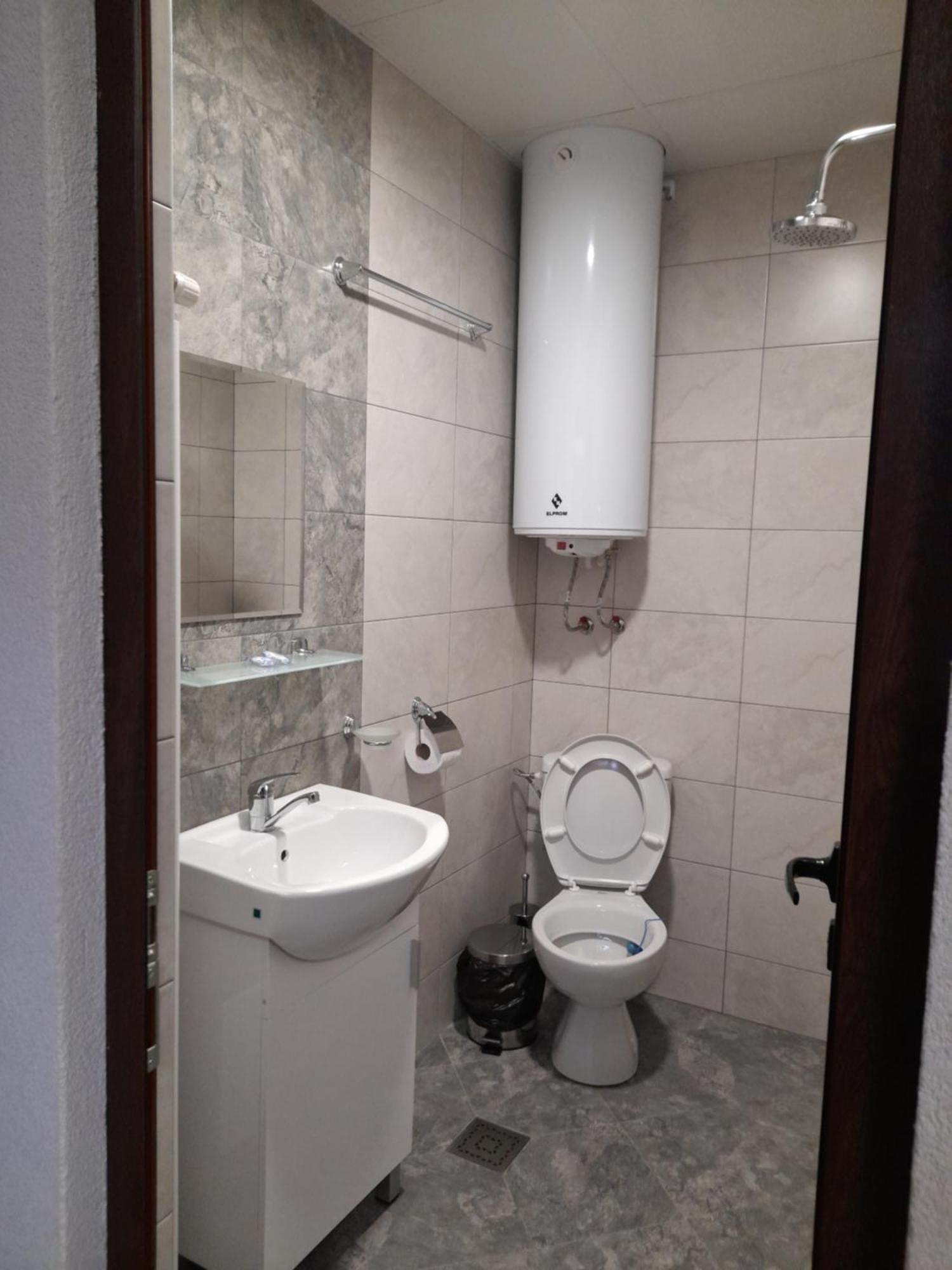 Guest Rooms Ider ساباريفا بانيا المظهر الخارجي الصورة