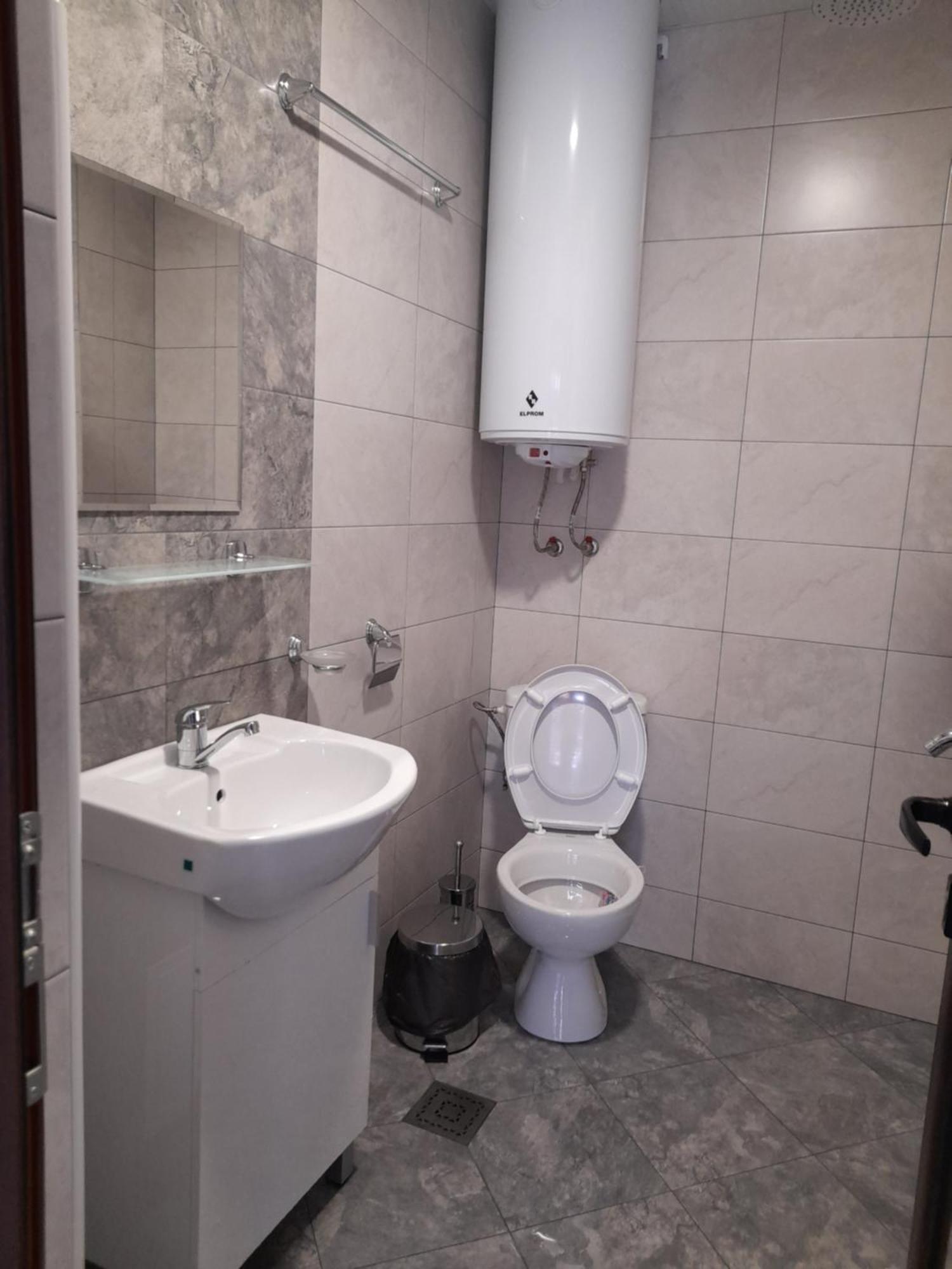 Guest Rooms Ider ساباريفا بانيا المظهر الخارجي الصورة