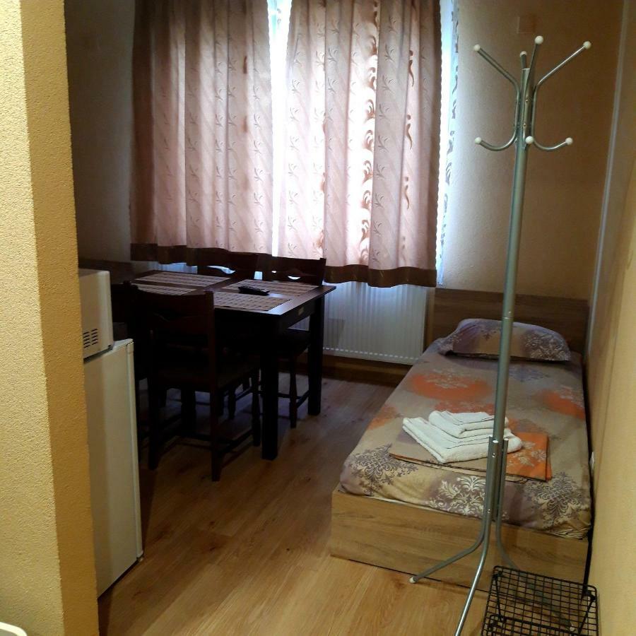 Guest Rooms Ider ساباريفا بانيا المظهر الخارجي الصورة